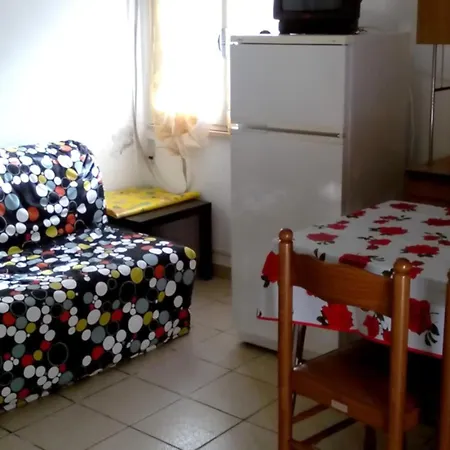 Piera * Μιλάνο Μαριτίμα