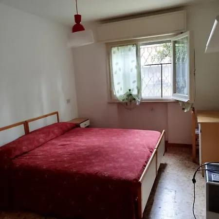 Piera * Μιλάνο Μαριτίμα